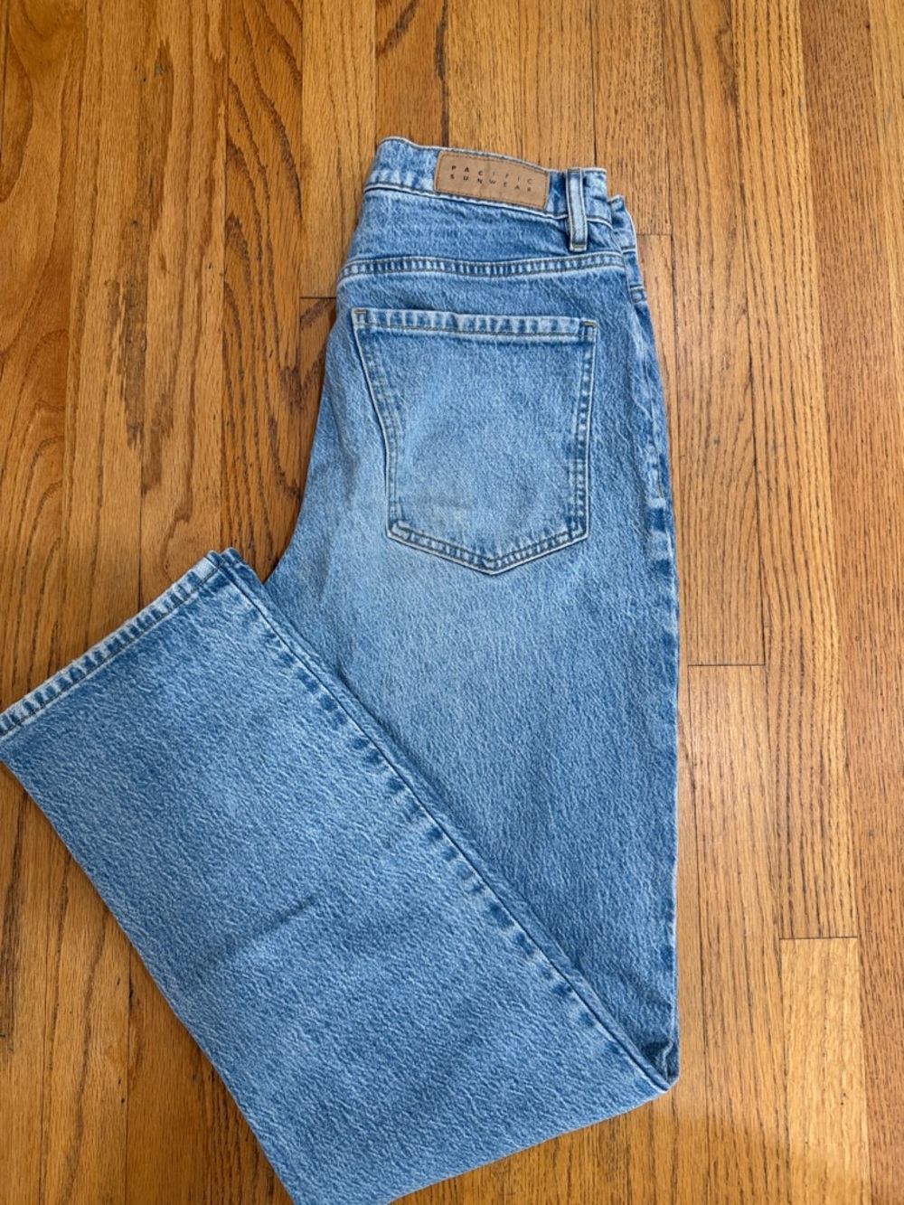 PacSun Women's Light Blue Button-Fly Jeans - Picture 6 of 6